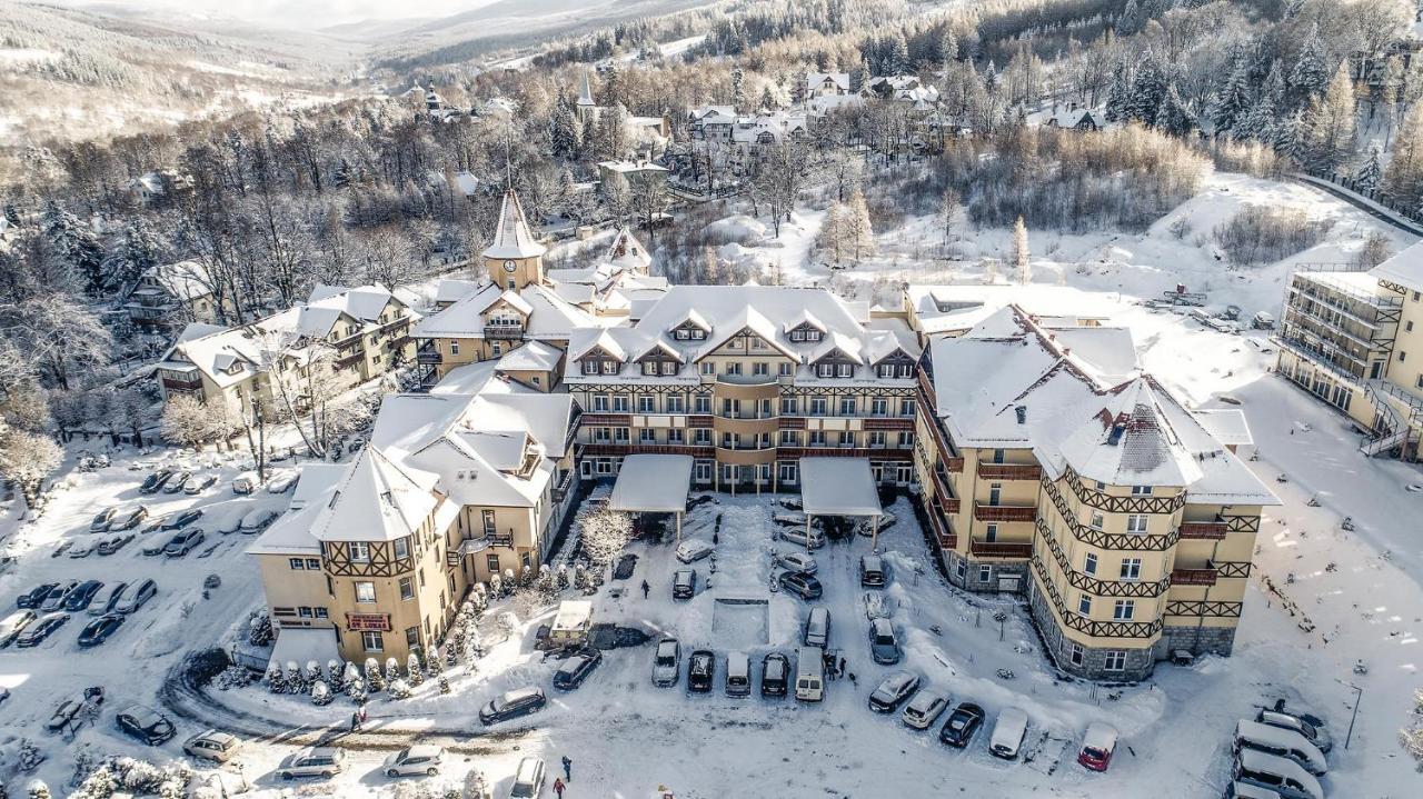 St Lukas Medical & Spa Swieradow-Zdroj Exterior photo